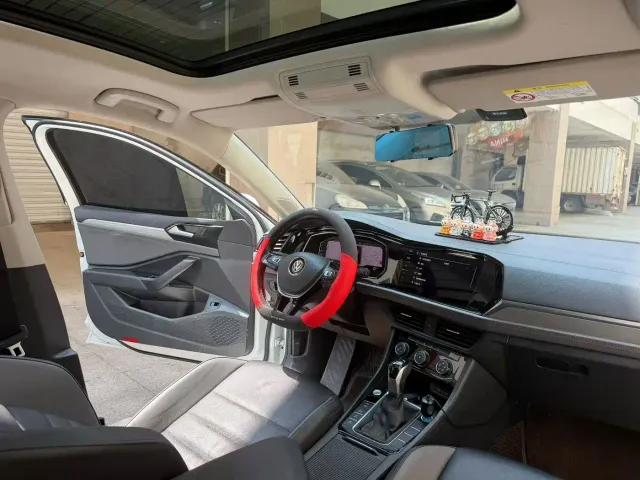 Volkswagen Sagitar — Фото автомобиля 7