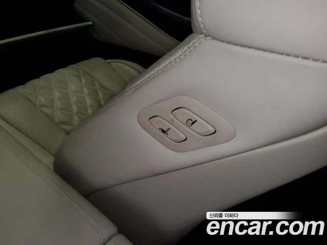 Genesis GV80 — Фото автомобиля 18