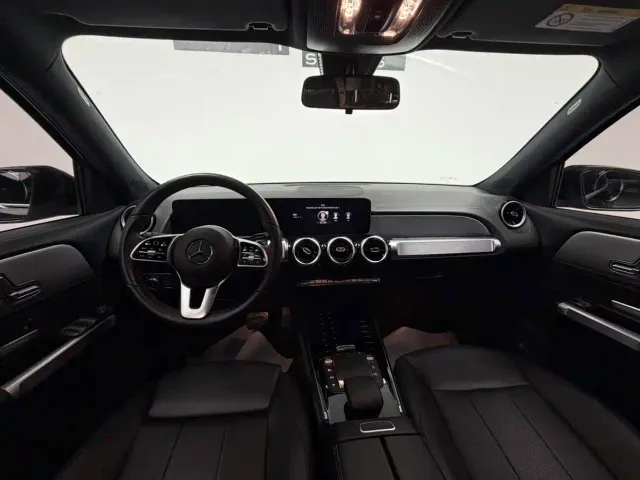 Mercedes-Benz GLB-Class — Фото автомобиля 17