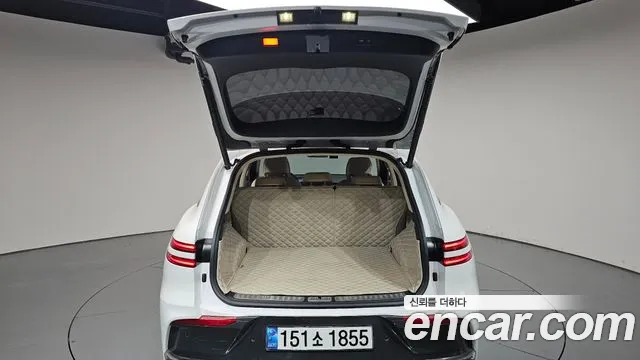 Genesis GV70 2.5T Бензин 2WD — Фото автомобиля 19