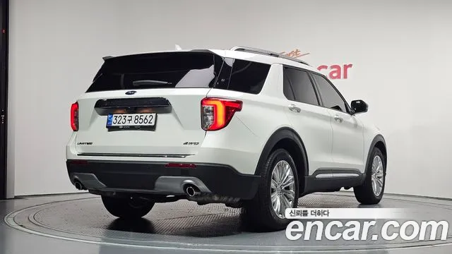 Ford Explorer Explorer 6 поколение — Фото автомобиля 2