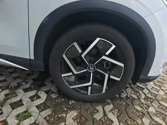 BYD Yuan PLUS — Фото автомобиля 11