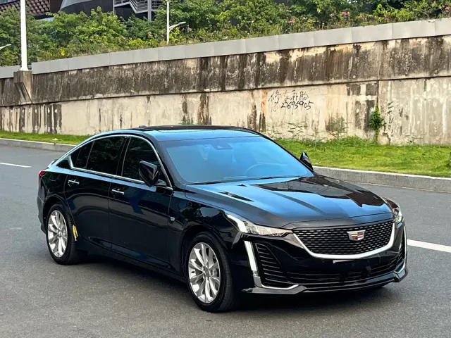 Cadillac CT5 — Фото автомобиля 2