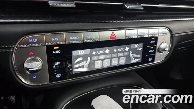 Genesis G90 RS4 — Фото автомобиля 30