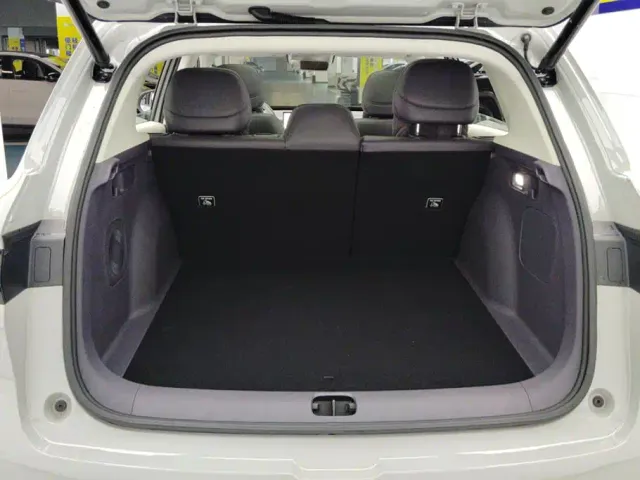Leapmotor B10 — Фото автомобиля 4