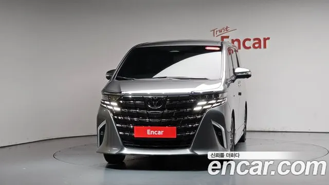 Toyota Alphard Generation 4 — Фото автомобиля 2