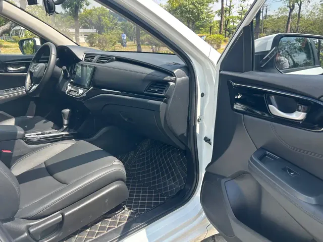 Honda Crider — Фото автомобиля 15