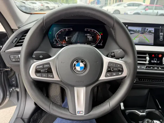 BMW 2 Series — Фото автомобиля 12