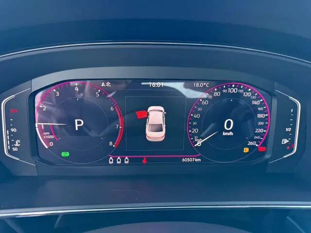 Volkswagen Passat — Фото автомобиля 5