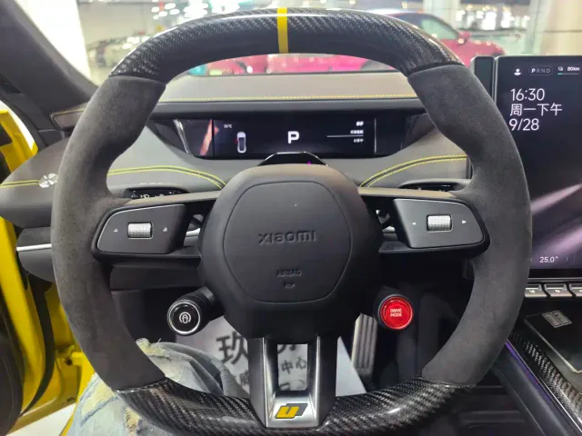 Xiaomi SU7 Ultra — Фото автомобиля 14