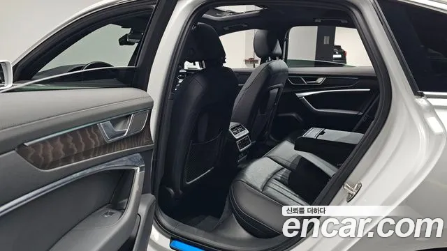 Audi A6 45 TFSI Premium — Фото автомобиля 11