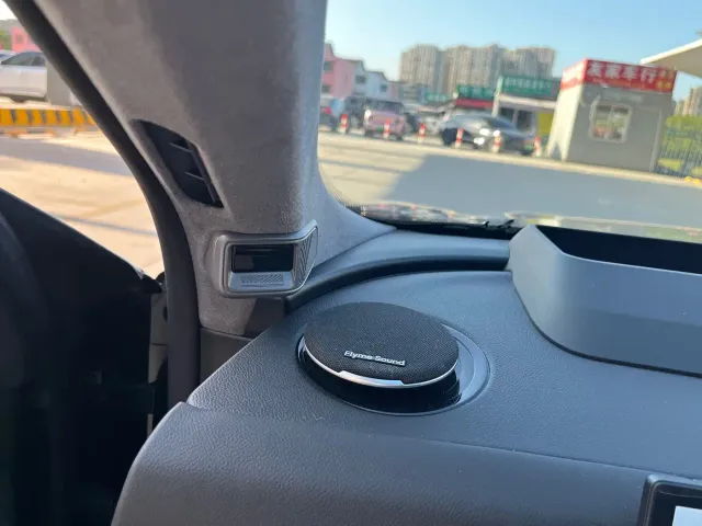 Geely Galaxy Xingyao 8 — Фото автомобиля 13