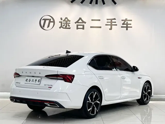 Skoda Octavia — Фото автомобиля 2