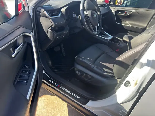 Toyota Wildlander — Фото автомобиля 17