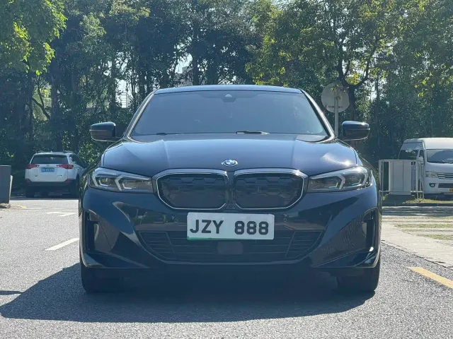 BMW i3 — Фото автомобиля 2