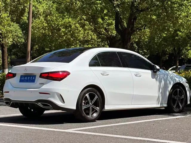 Mercedes-Benz A-Class — Фото автомобиля 5