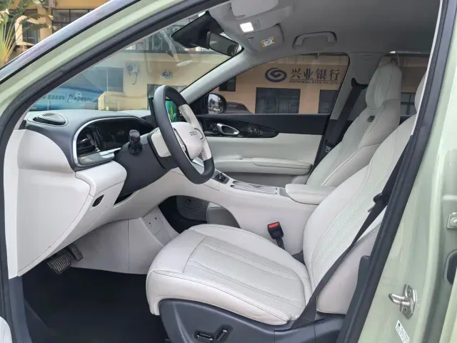 Geely Starry Wish — Фото автомобиля 8