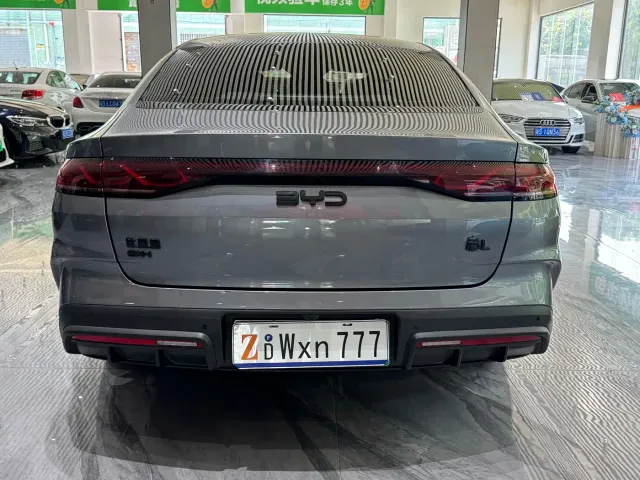 BYD Qin L — Фото автомобиля 5
