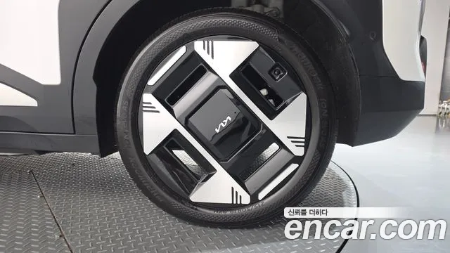 Kia EV3 — Фото автомобиля 6