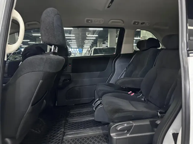 Honda Odyssey — Фото автомобиля 6