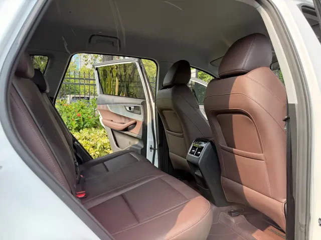 Chery Tiggo 7 — Фото автомобиля 10