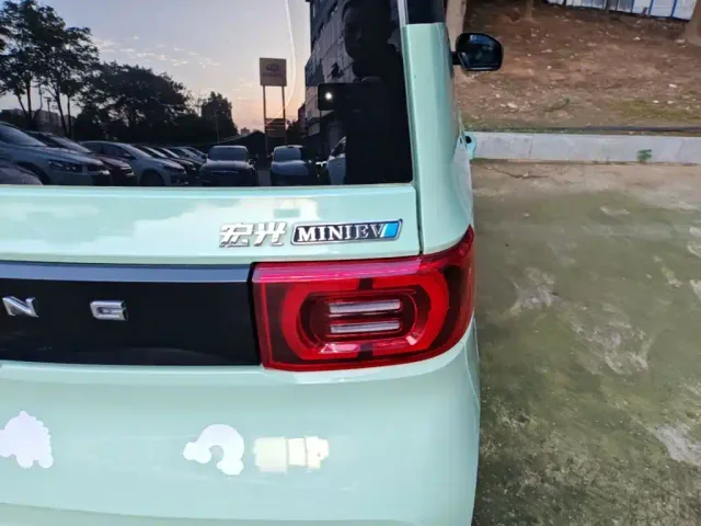 Wuling Hongguang Mini EV — Фото автомобиля 7