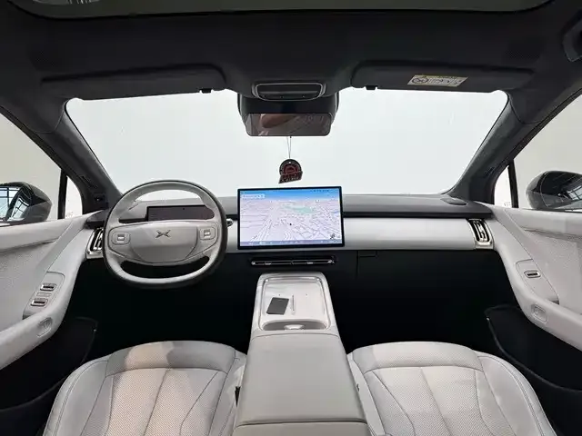 Xpeng P7+ — Фото автомобиля 5
