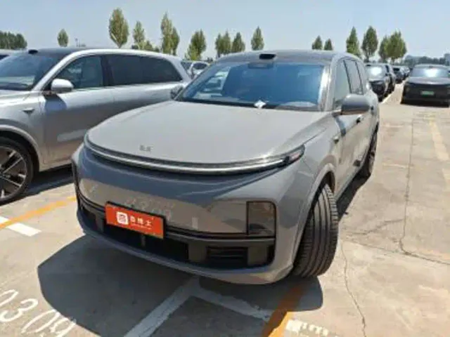 Фотография автомобиля — Li Auto L9