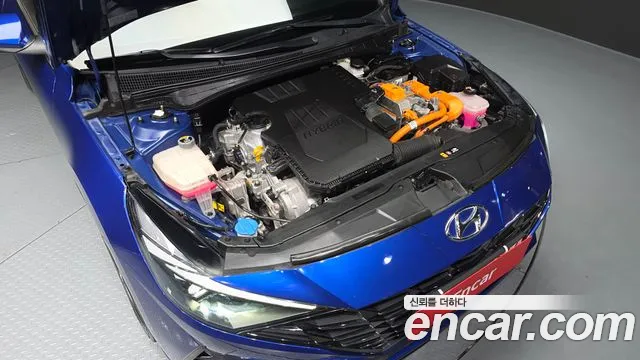 Hyundai AVANTE Inspiration — Фото автомобиля 6