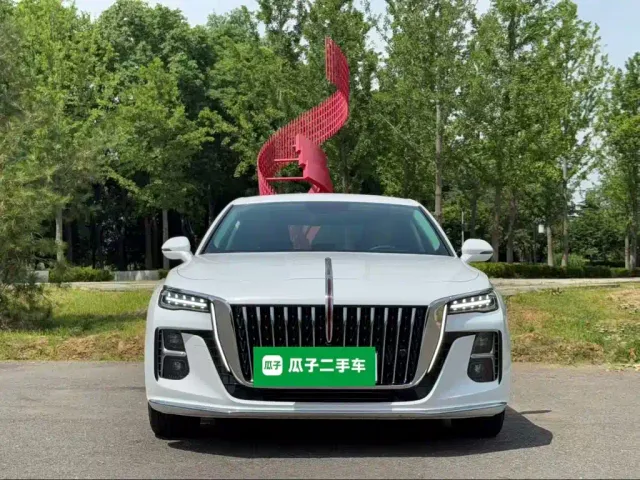 Hongqi H5 — Фото автомобиля 2