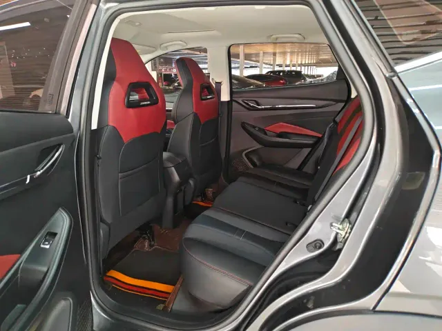 Changan Oushang X5 — Фото автомобиля 8