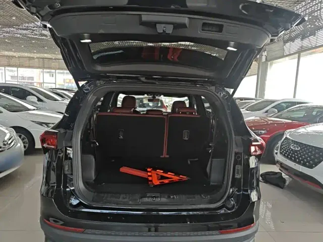 Jetour X70 Plus — Фото автомобиля 18