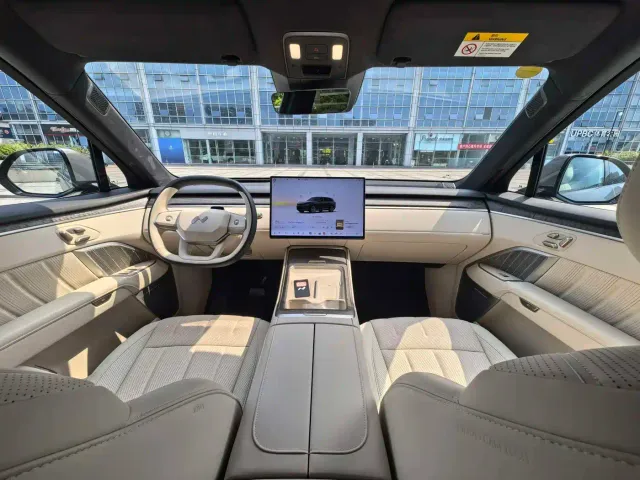 Onvo L90 — Фото автомобиля 12