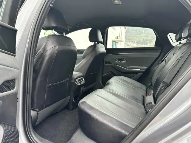 BYD Qin L — Фото автомобиля 6
