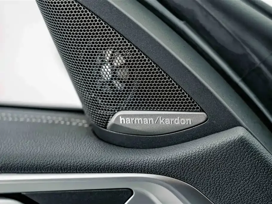 BMW BMW 4 Series 2023 430i M Sport Shadowline Package — Фото автомобиля 19