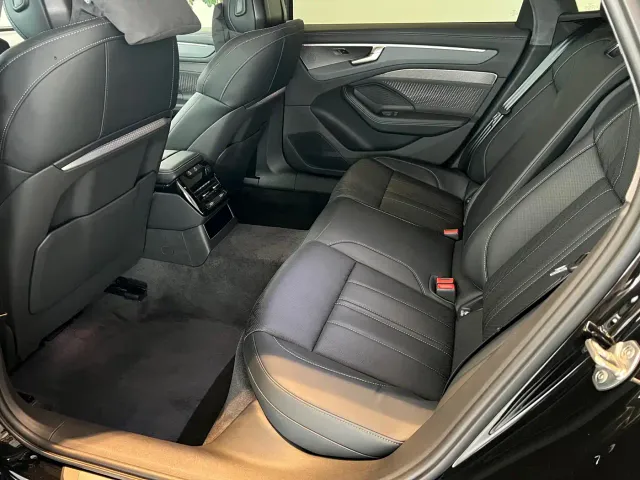 Audi Audi A6L 2026 Model 2.0T High Power Sport Edition — Фото автомобиля 7