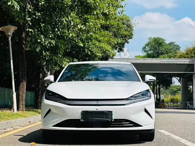 BYD Qin L — Фото автомобиля 2