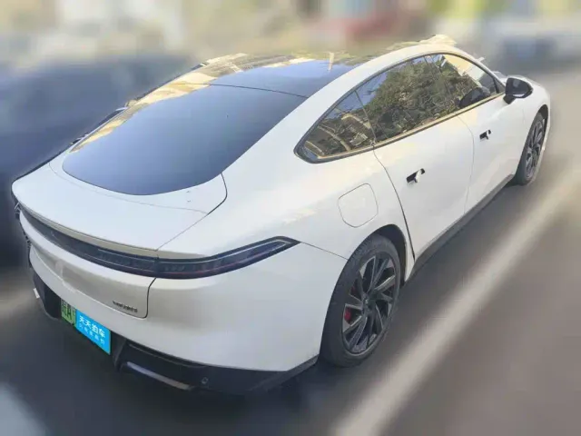 Dongfeng eπ 007 — Фото автомобиля 2