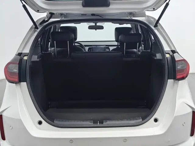 Honda Fit — Фото автомобиля 16