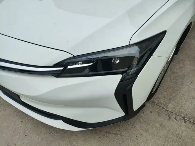 Buick Velite 6 — Фото автомобиля 23