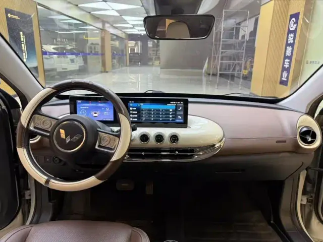 Wuling Bingo — Фото автомобиля 6