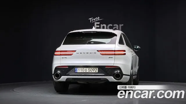 Genesis GV70 2.5T Бензин AWD — Фото автомобиля 4