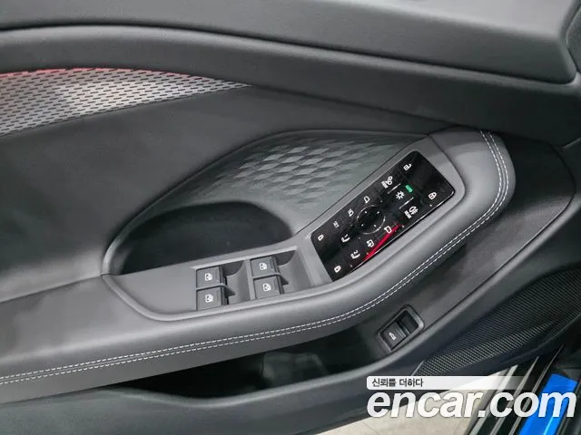 Audi A6 C9 — Фото автомобиля 12