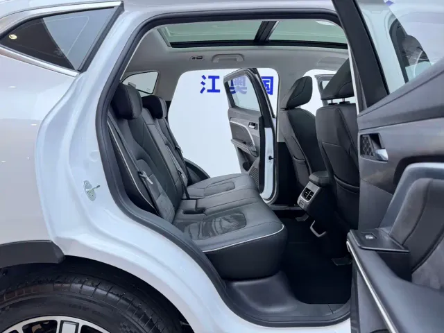 Haval H6 — Фото автомобиля 17