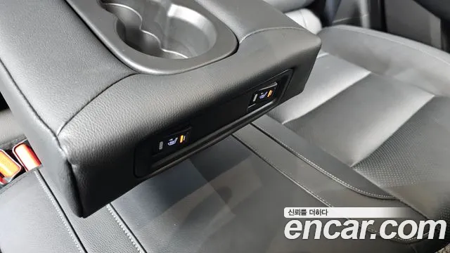 Renault-KoreaSamsung QM6 Новый QM6 2.0 LPe RE Signature 2WD — Фото автомобиля 18