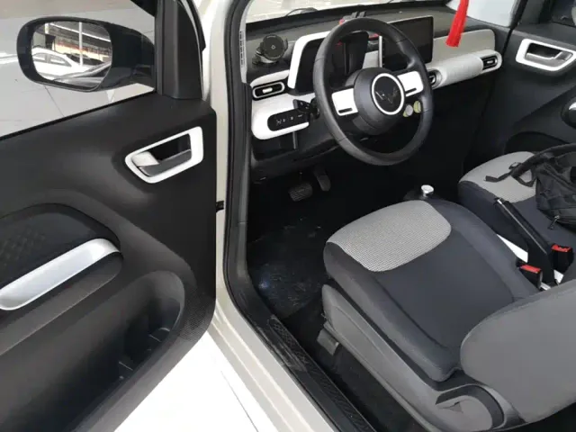 Wuling Hongguang Mini EV — Фото автомобиля 15