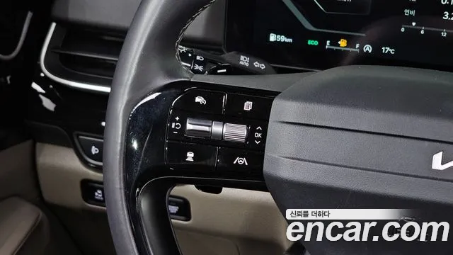 Kia Carnival 4th Gen — Фото автомобиля 23