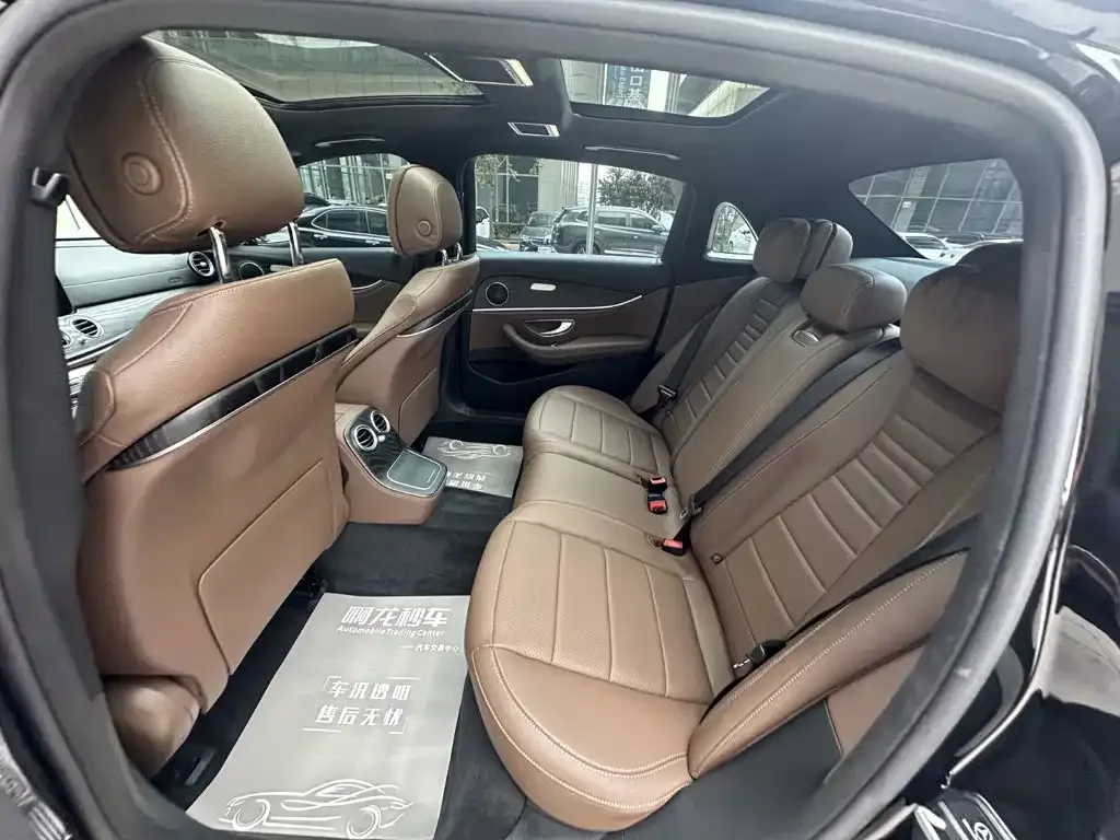 Mercedes-Benz Mercedes-Benz E-Class New Energy 2022 Facelift E 350 e L Plug-in Hybrid Sedan — Фото автомобиля 9
