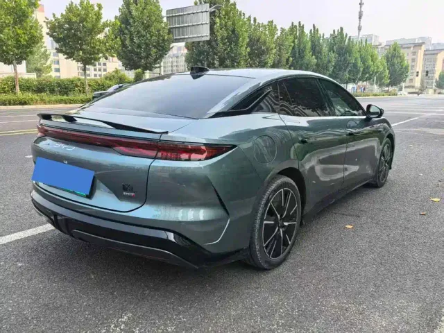 BYD Han L — Фото автомобиля 7