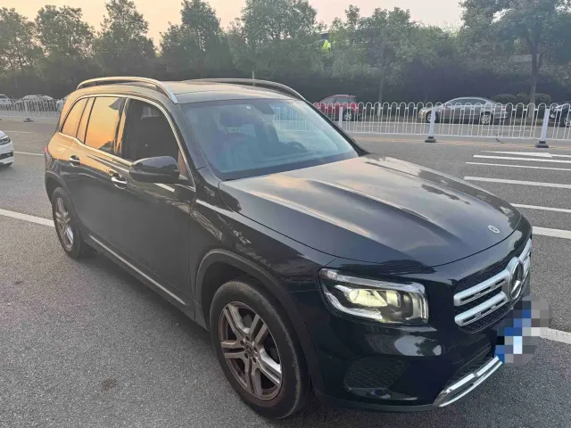 Mercedes-Benz GLB-Class — Фото автомобиля 3